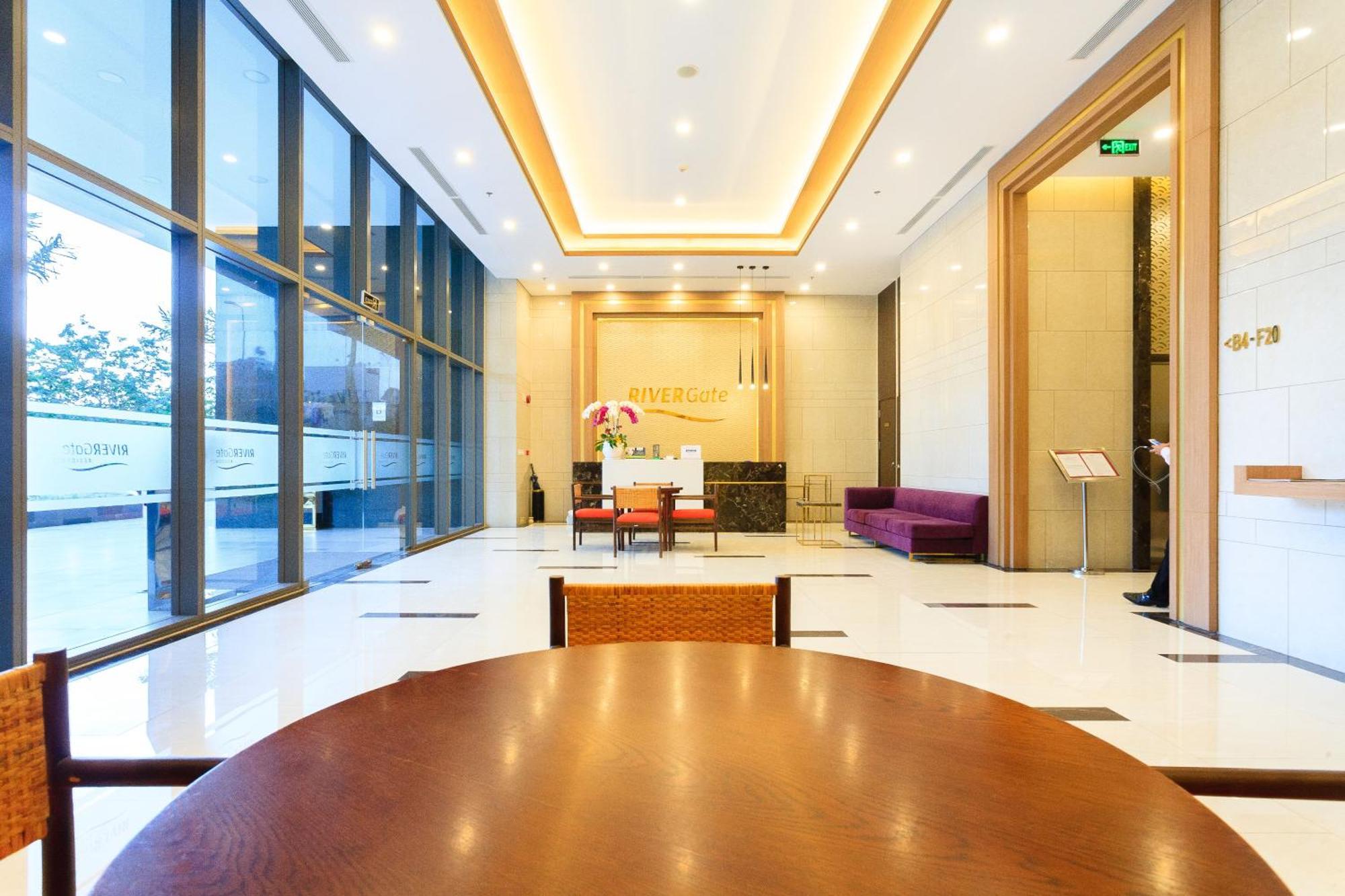 Awesome Rivergate Apartment - Cbd In Hcm City Ho Şi Min Exterior foto